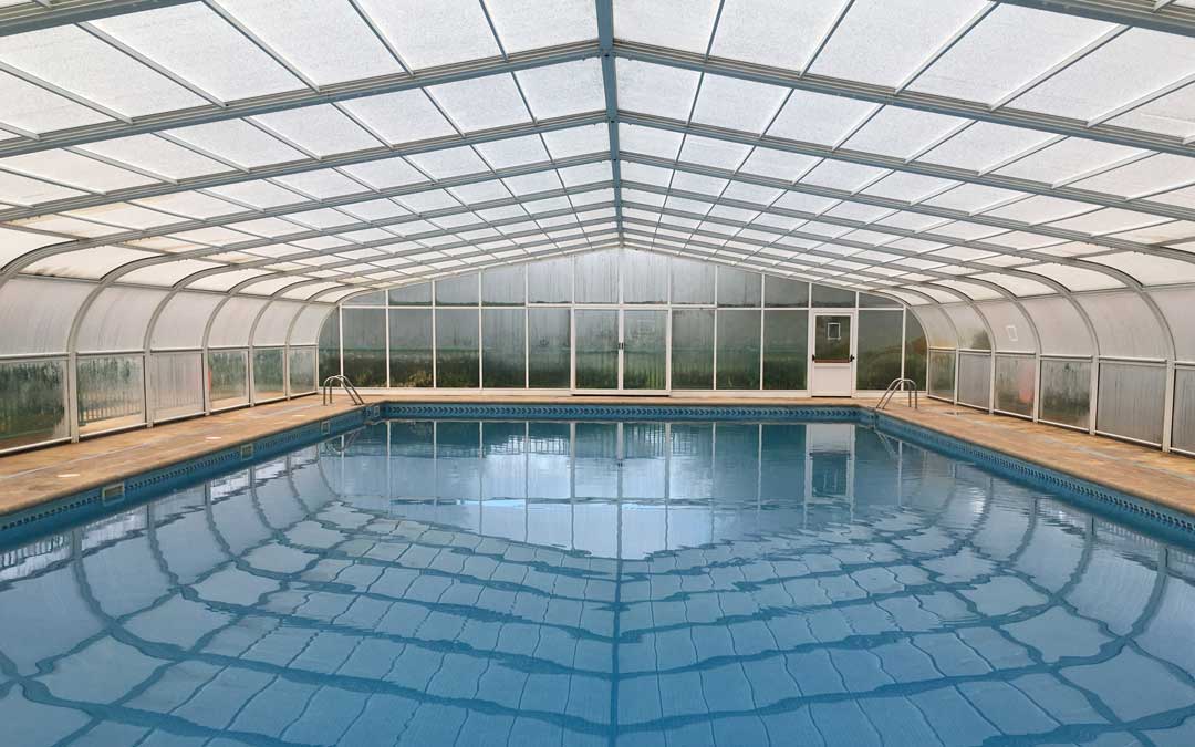 Estercuel instala un sistema de cloración salina en su piscina